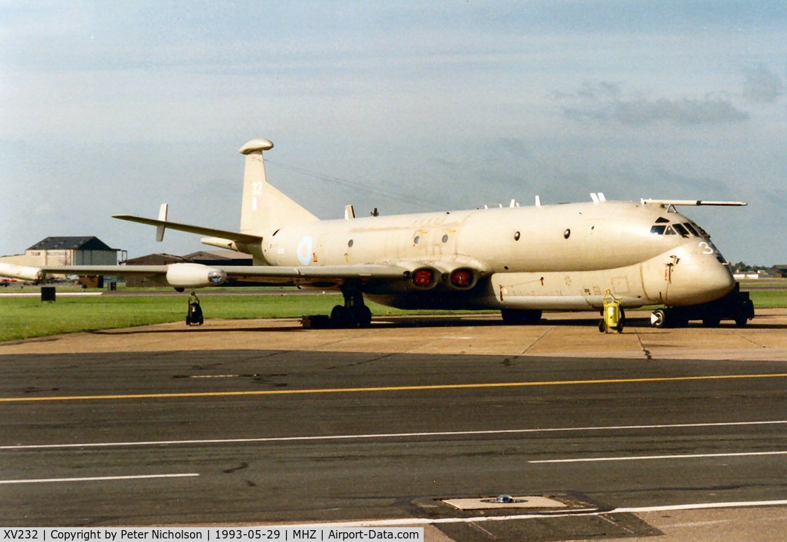 XV232, Hawker Siddeley Nimrod MR.2 C/N 8007, Nimrod MR.2 of 201 Squadron on display at the 1993 Mildenhall Air Fete.
