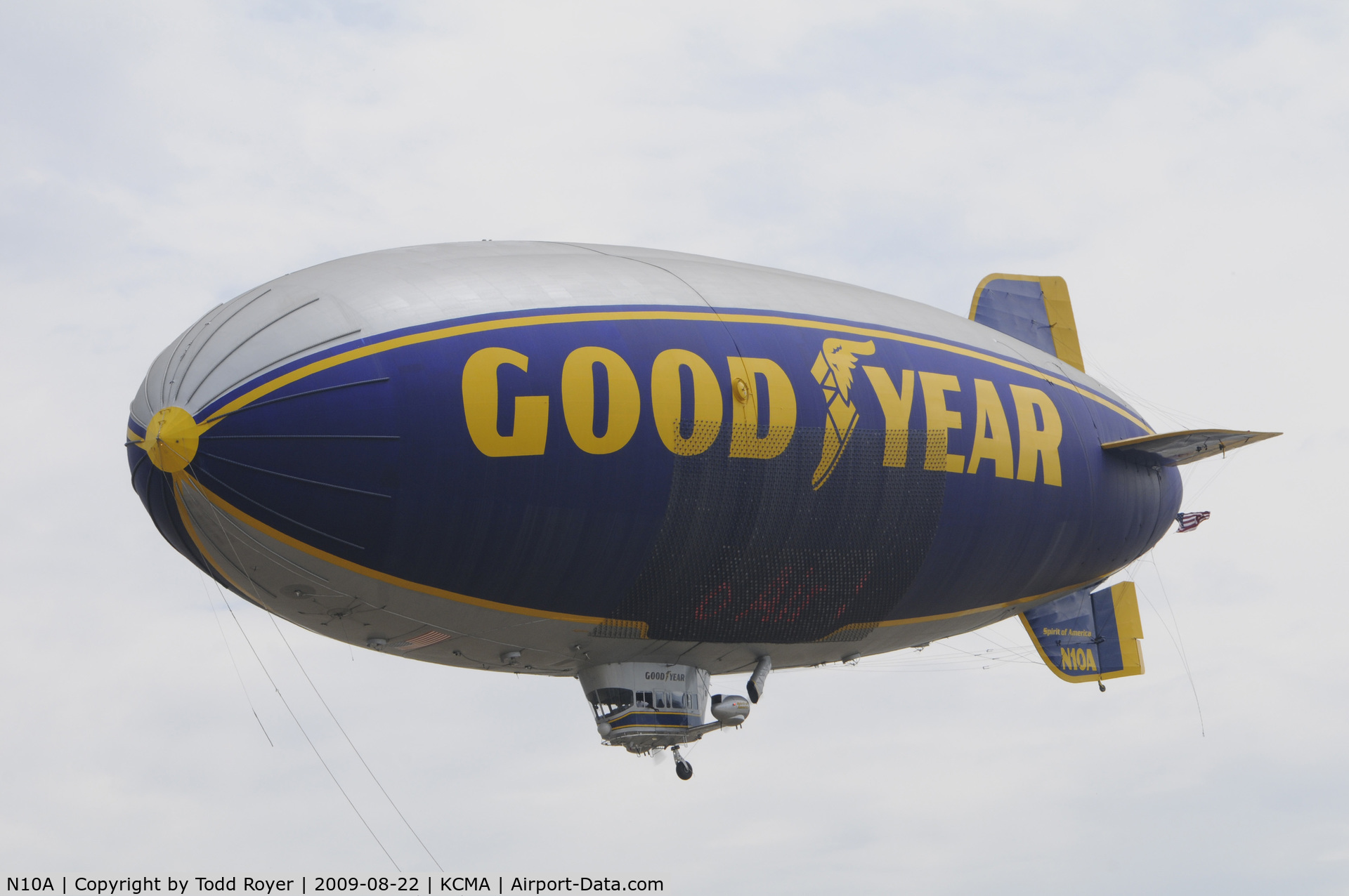 N10A, 1979 Goodyear GZ-20A C/N 4117, CAMARILLO AIR SHOW 2009