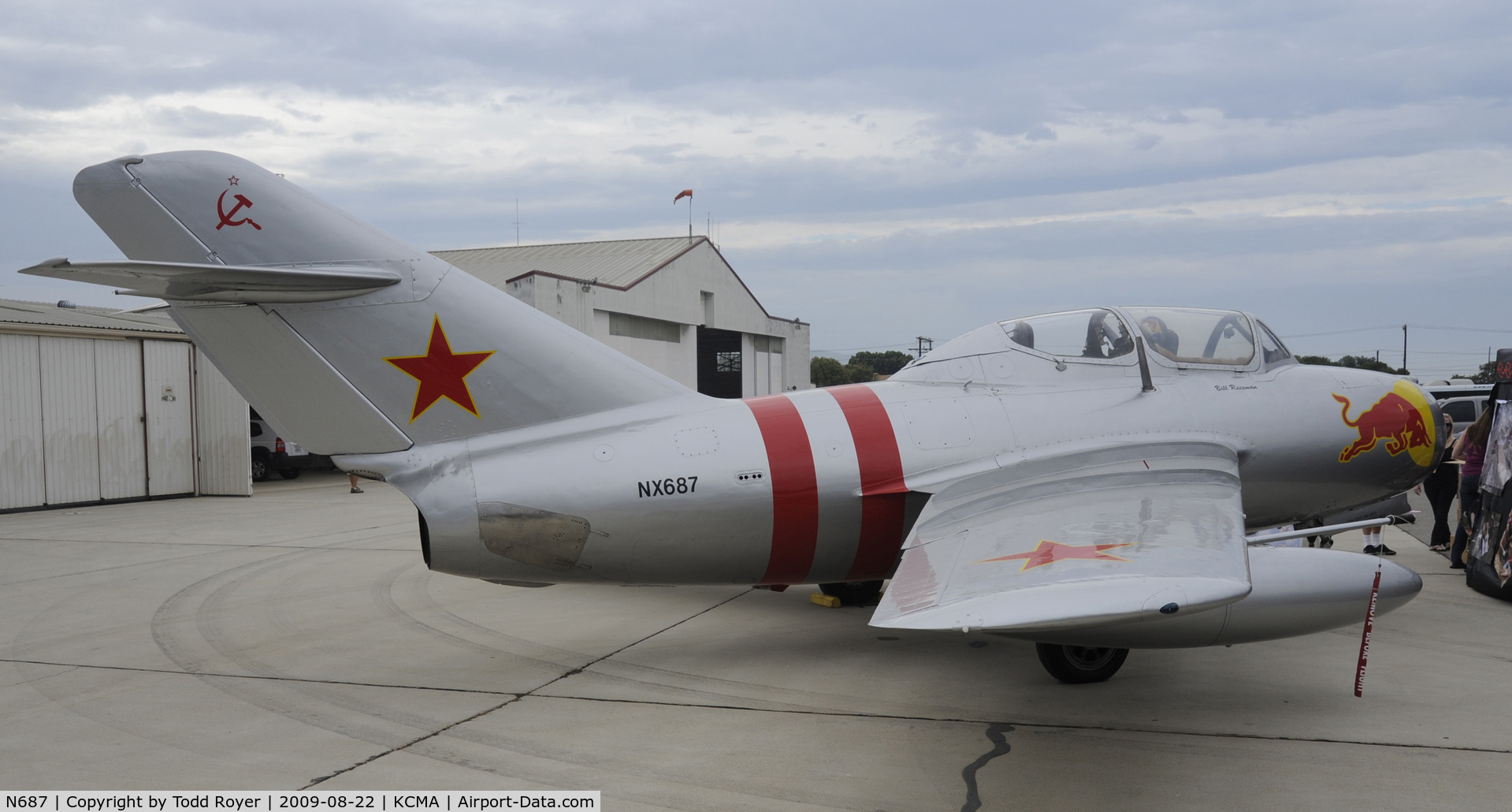 N687, 1953 Mikoyan-Gurevich MiG-15UTI C/N 1A02005, CAMARILLO AIR SHOW 2009