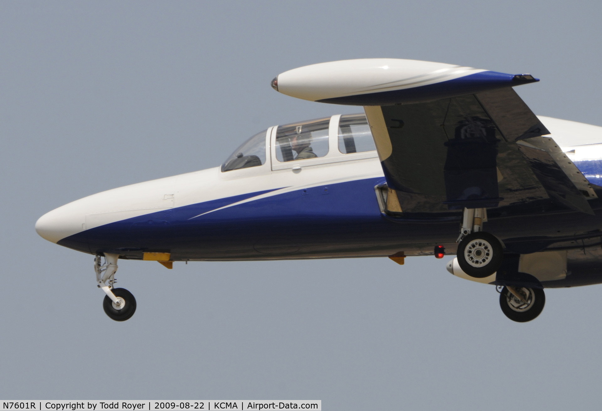 N7601R, 1961 Morane-Saulnier MS.760 Paris C/N 60, CAMARILLO AIR SHOW 2009