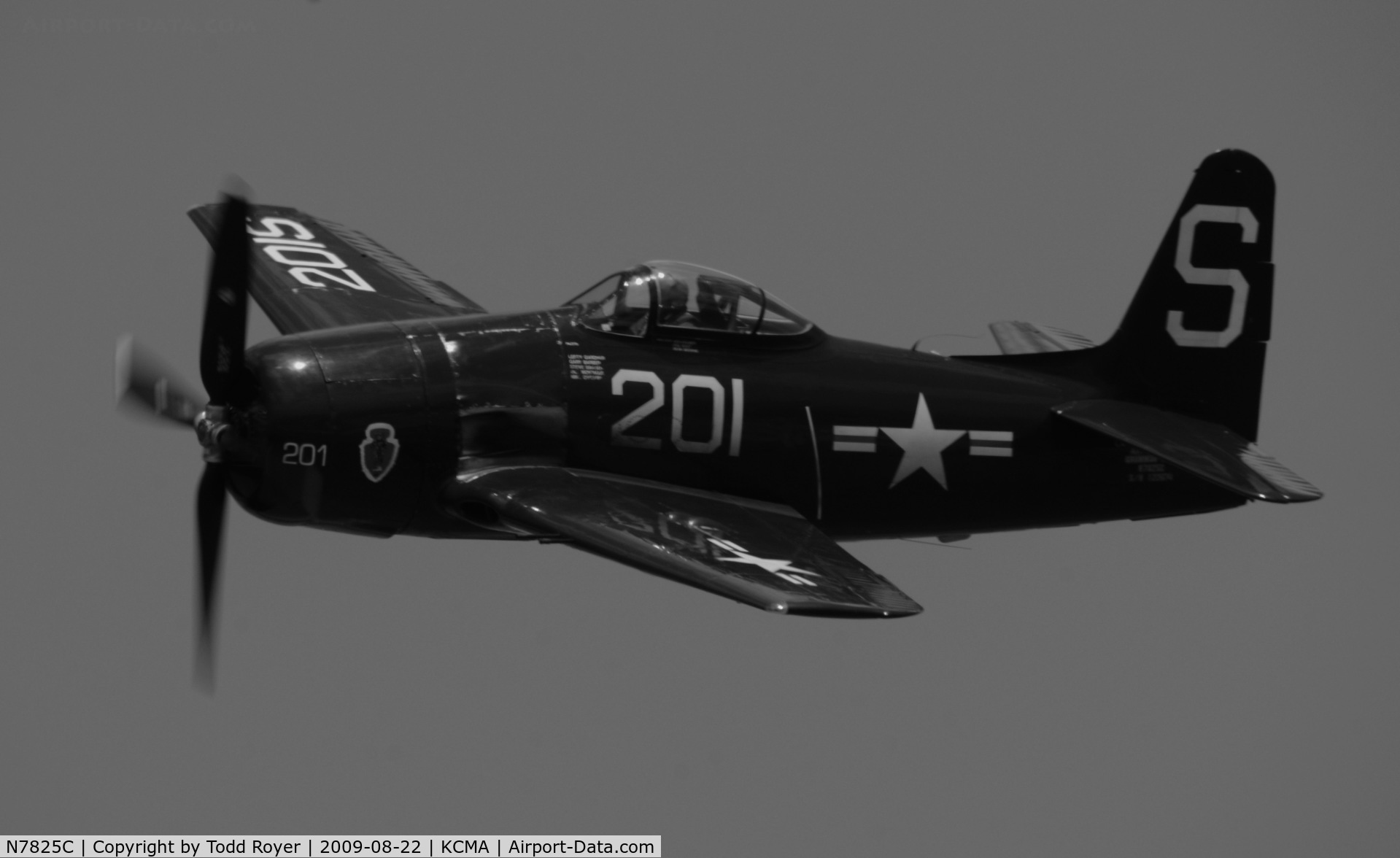 N7825C, 1948 Grumman F8F-2 (G58) Bearcat C/N D.1227, CAMARILLO AIR SHOW 2009