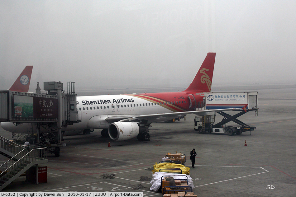 B-6352, 2007 Airbus A320-214 C/N 3383, Shenzhen Airliners