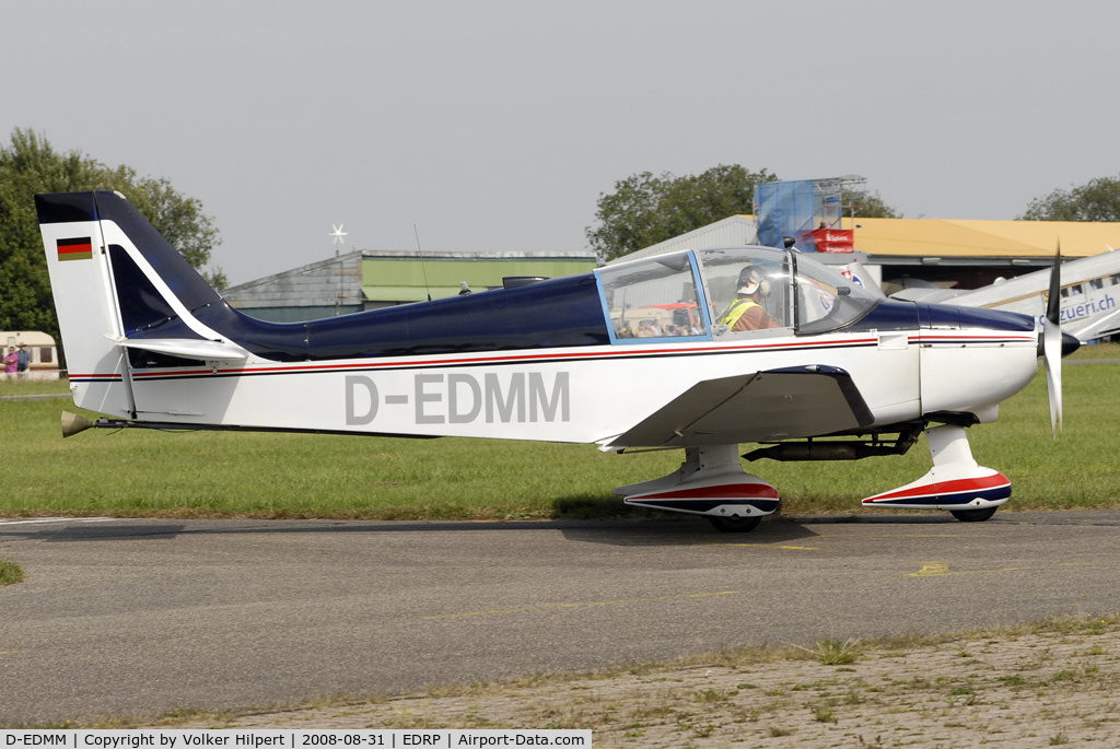 D-EDMM, Robin DR-300-180R C/N 707, DR.300