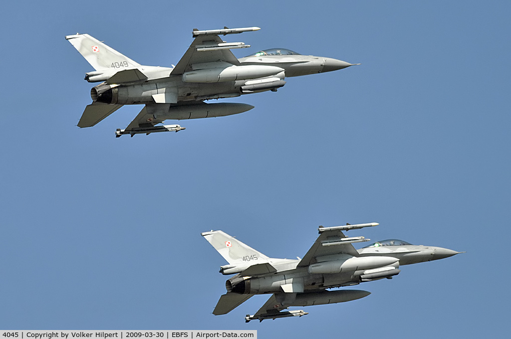 4045, Lockheed Martin F-16CJ Fighting Falcon C/N JC-6, F-16 at Florennes TLP 03-09