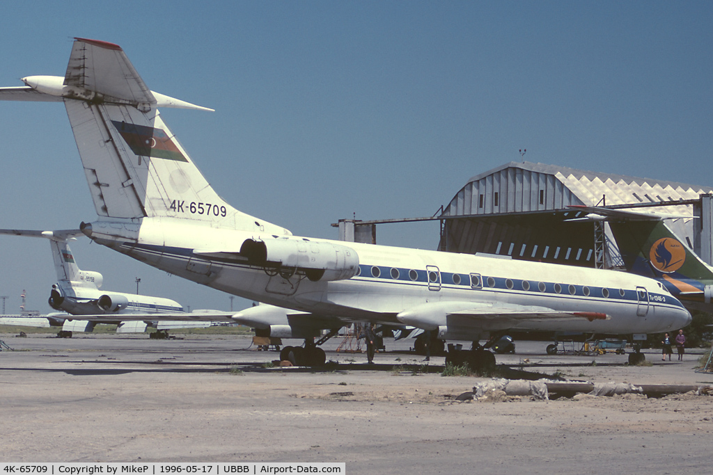 4K-65709, Tupolev Tu-134B-3 C/N 63484, This aircraft was scrapped here at Baku.