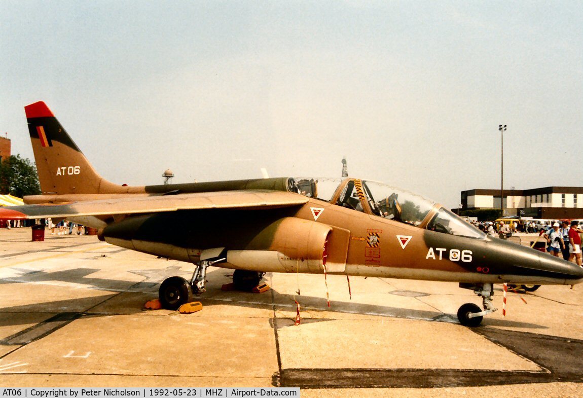 AT06, Dassault-Dornier Alpha Jet 1B C/N B06/1020, Alpha Jet of 9 Wing Belgian Air Force on display at the 1992 Mildenhall Air Fete.