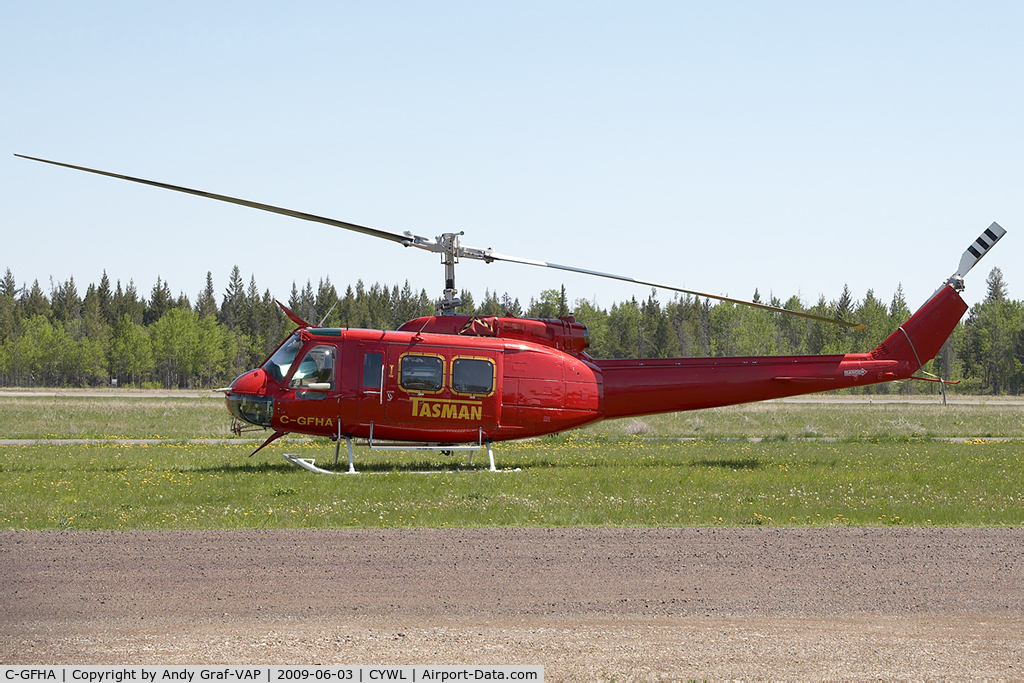 C-GFHA, 1971 Bell 205A-1 C/N 30086, Tasman Bell 205