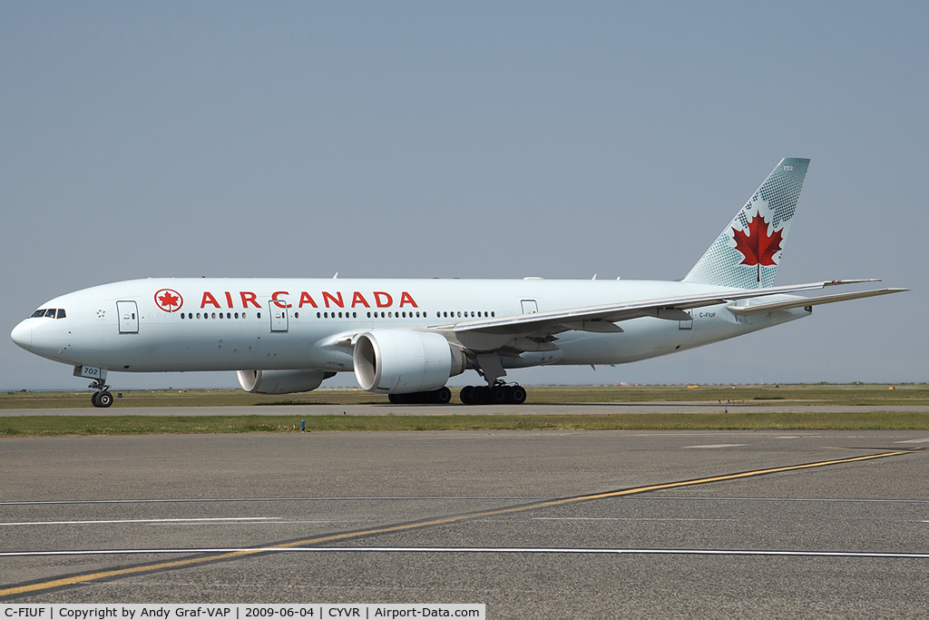 C-FIUF, 2007 Boeing 777-233/LR C/N 35243, Air Canada 777-200