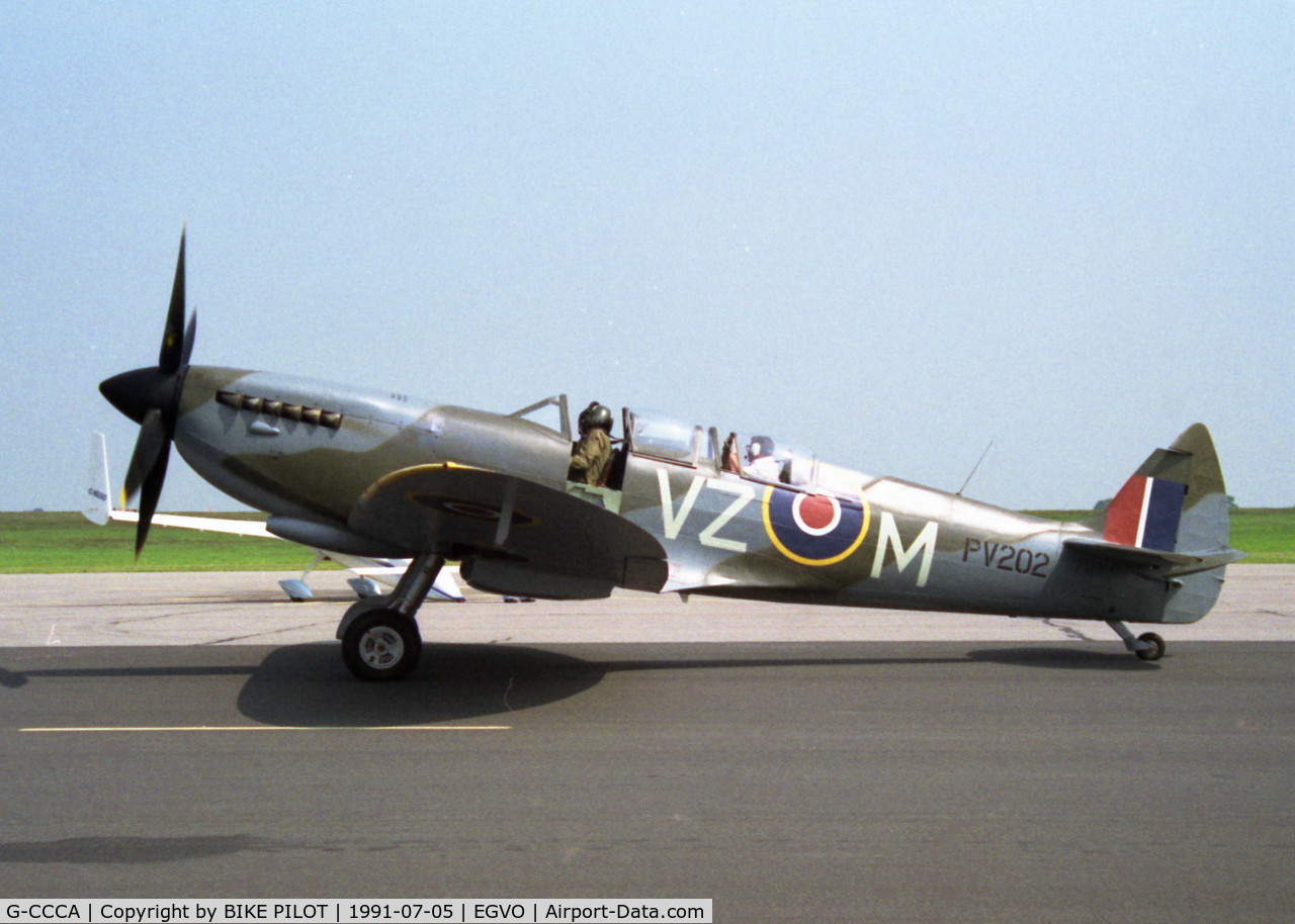 G-CCCA, 1944 Supermarine 509 Spitfire TR.IXc C/N CBAF.9590, 33 Sqn. Families Day (Crete Day)RAF Odiham 1991-07-05. PV202 served with 33 Sq. The aircraft also served with 412 Canadian Sqn. who's codes it wears.