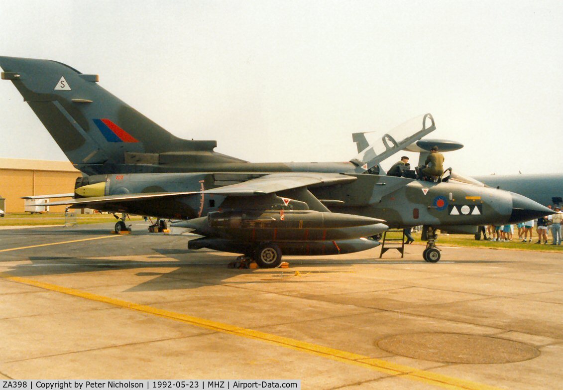 ZA398, 1982 Panavia Tornado GR.1A C/N 199/BS065/3097, Tornado GR.1A of 2 Squadron at RAF Marham on display at the 1992 Mildenhall Air Fete.
