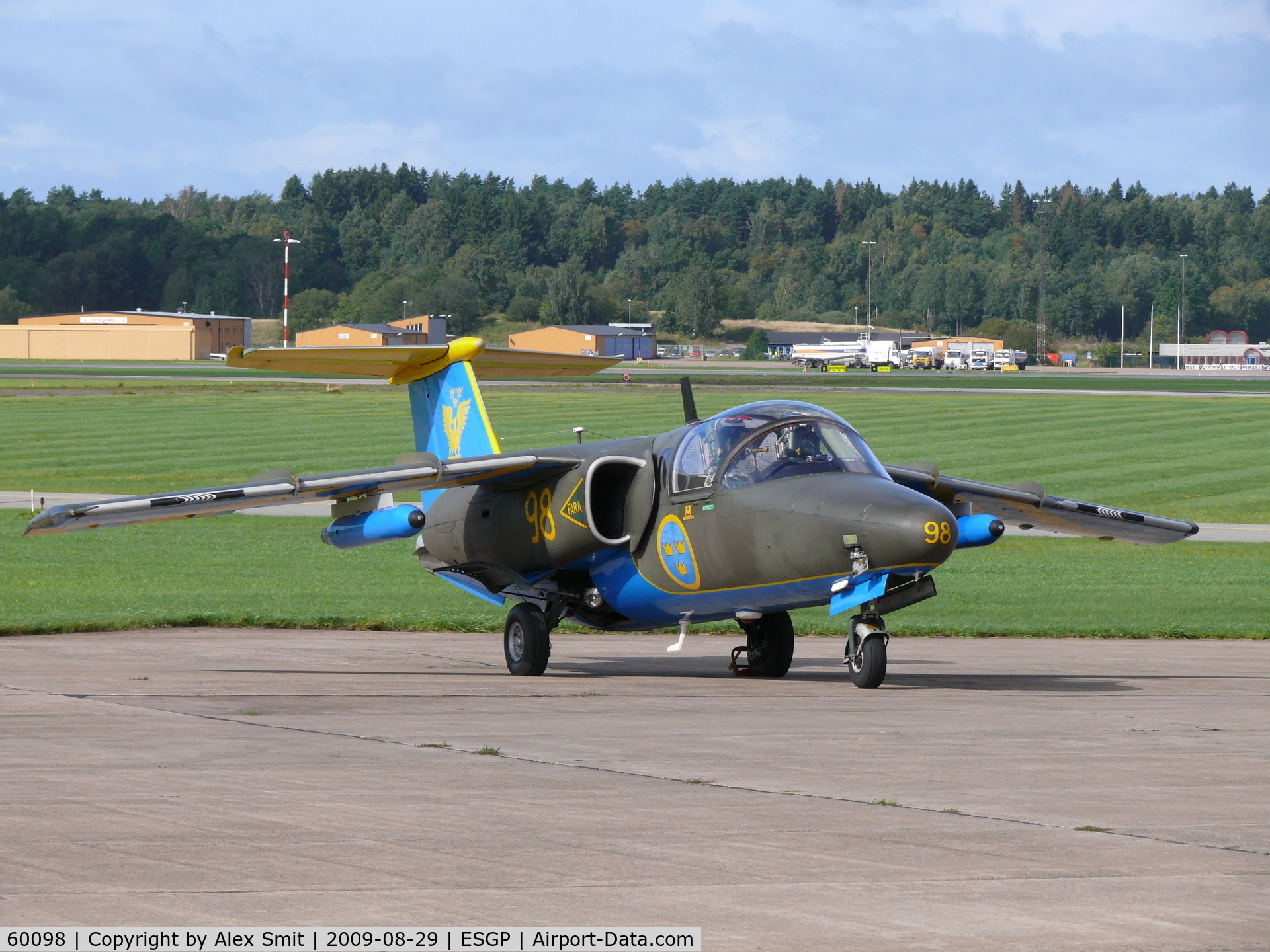 60098, Saab Sk.60A C/N 60098, SAAB SK60/105 60098/98 Swedish Air Force Team 60