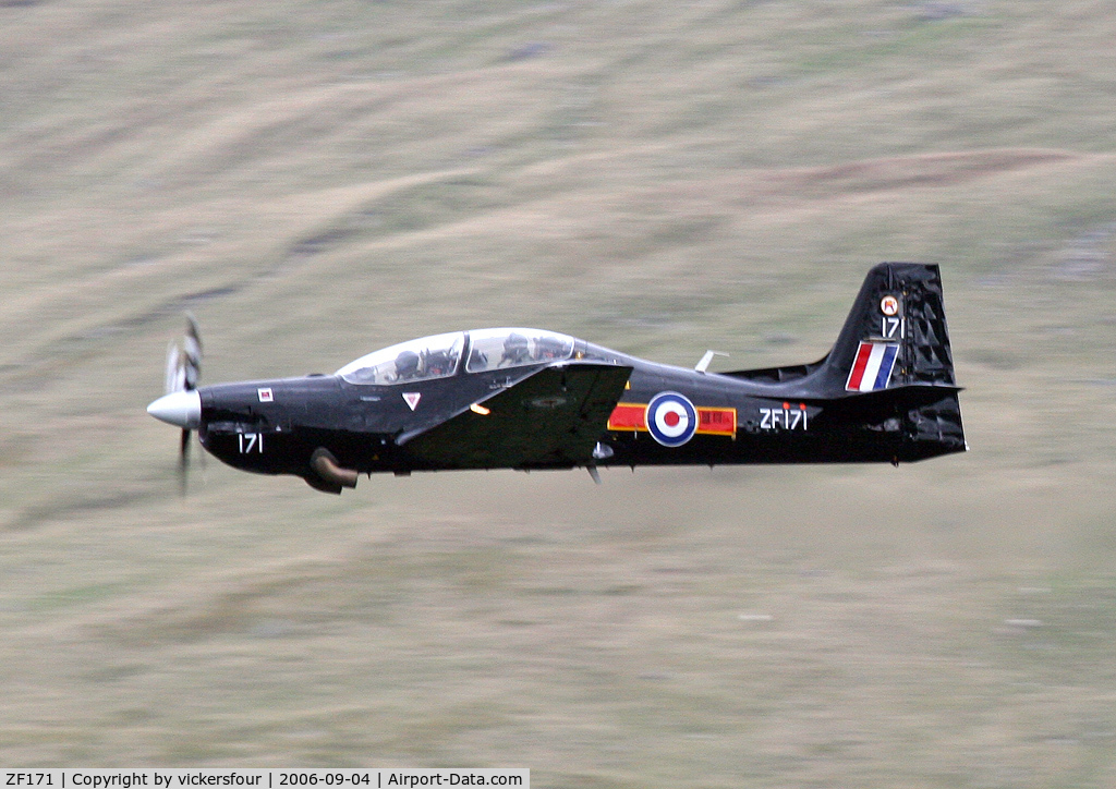 ZF171, 1989 Short S-312 Tucano T1 C/N S023/T23, Royal Air Force. Operated by 207 (R) Squadron. Thirlmere, Cumbria.