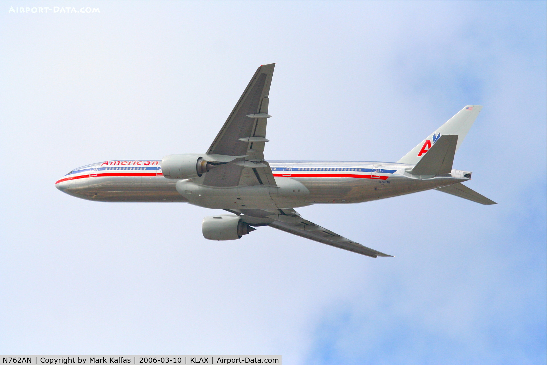 N762AN, 2002 Boeing 777-223 C/N 31479, American Airlines Boeing 777-223, 25R departure KLAX.