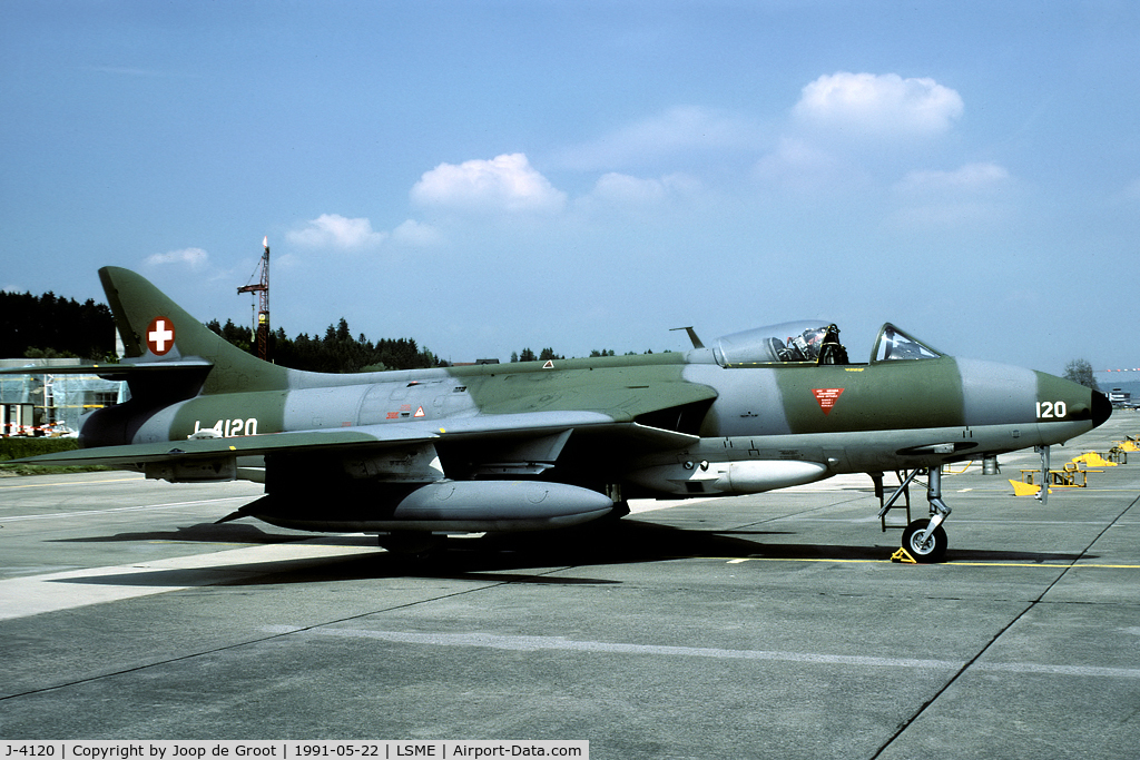 J-4120, Hawker Hunter F.58A C/N 41H-670680, The Swiss operated newly built Hunter F58 and refurbished Hunter F58A. Most Hunter F58A were scrapped in 1992, while the Hunter F58 soldiered on until late 1994. J-4120 was scrapped at Dubendorf in 1992 as well.