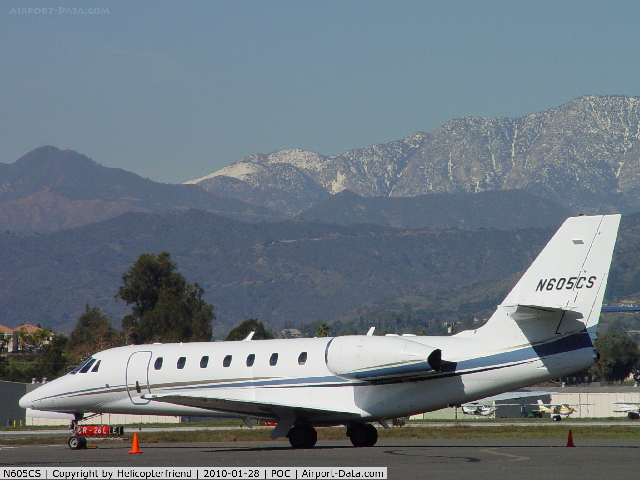 N605CS, 2006 Cessna 680 Citation Sovereign C/N 680-0001, Warming up and getting ready to depart