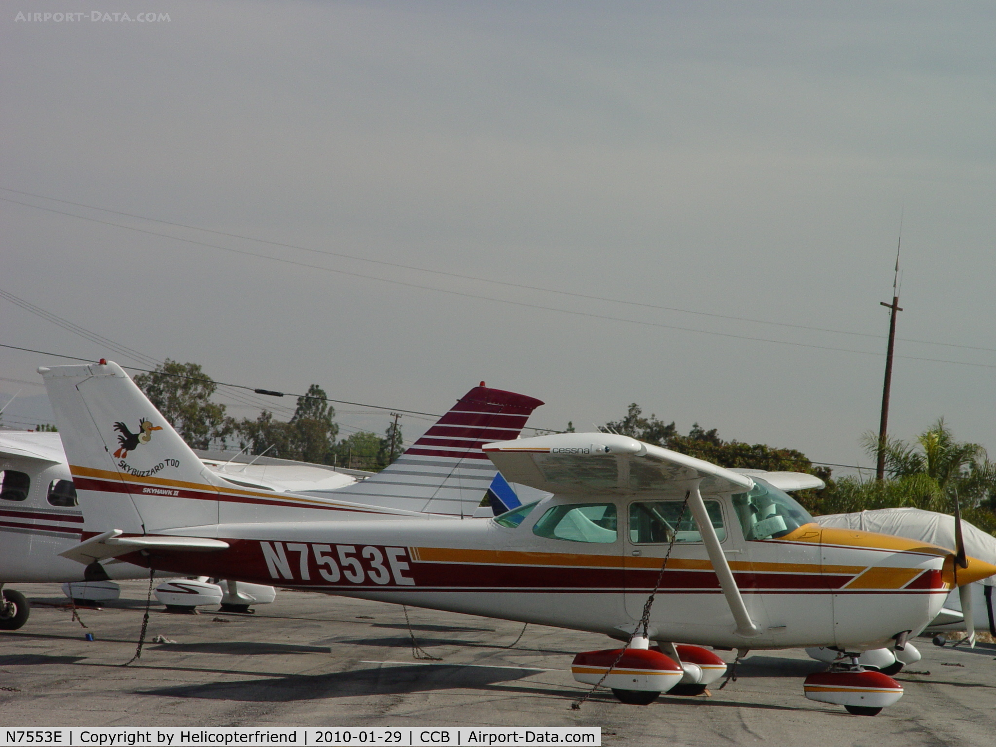 N7553E, 1978 Cessna 172N C/N 17272106, Sky Buzzard Too parked at Foothill Aircraft