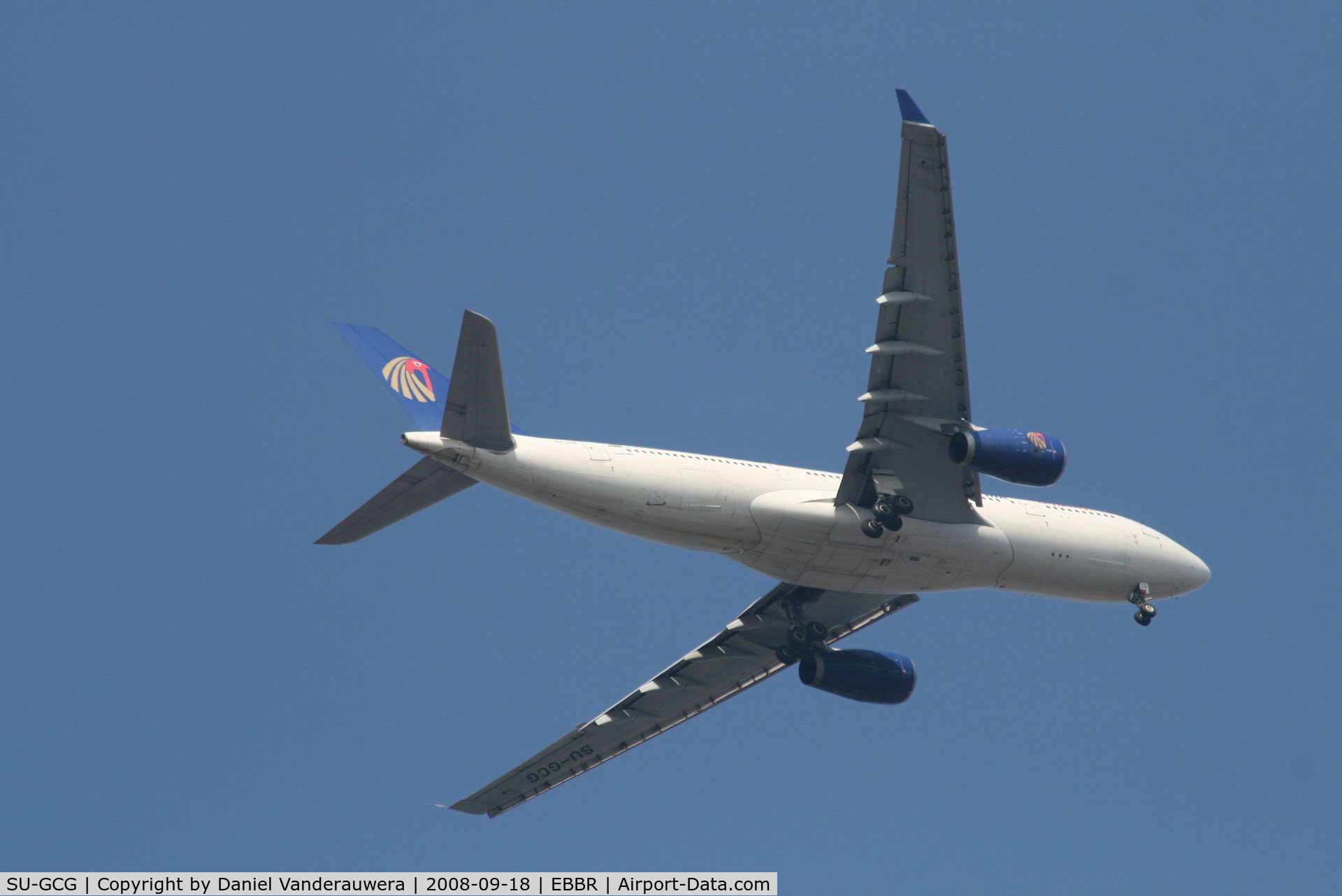 SU-GCG, Airbus A330-243 C/N 666, On approach to RWY 07L
