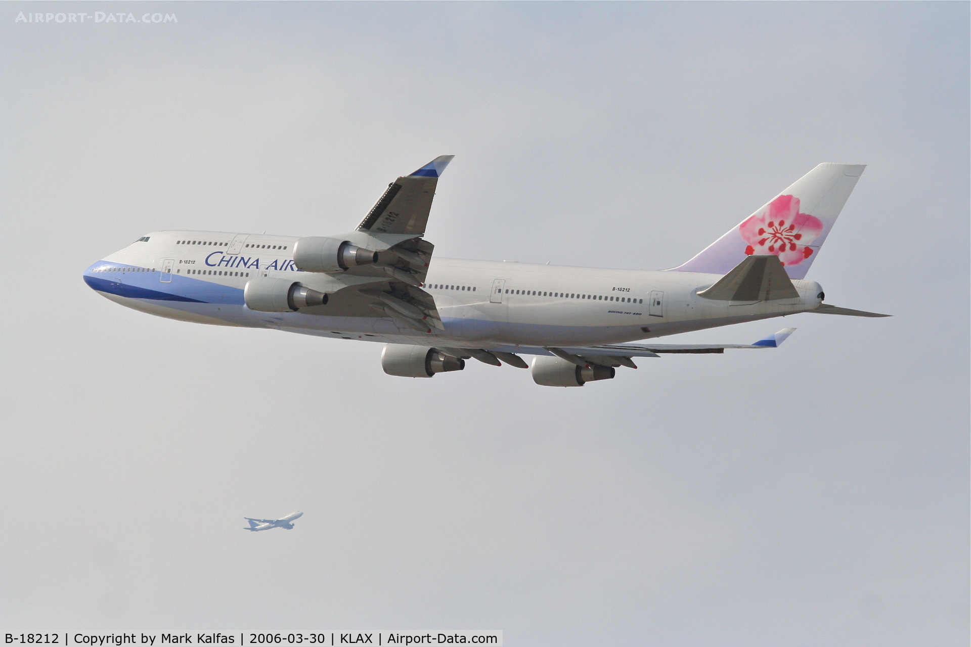 B-18212, 2005 Boeing 747-409 C/N 33736, China Airlines Boeing 747-409, 25R departure KLAX.