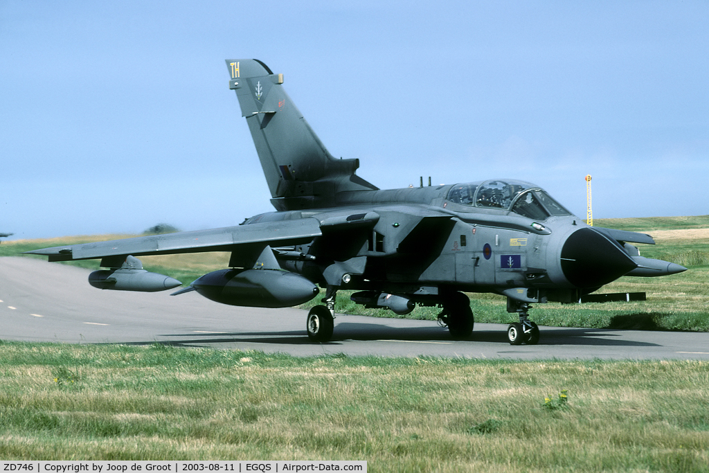 ZD746, 1984 Panavia Tornado GR.4 C/N 376/BS127/3173, In 2003 15(R) Sq operated this (former) SAOEU Tornado.