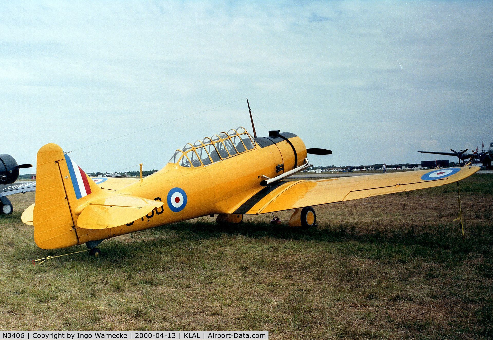 N3406, 1940 North American NA-64 Yale C/N 64-2144, North American NA-64 