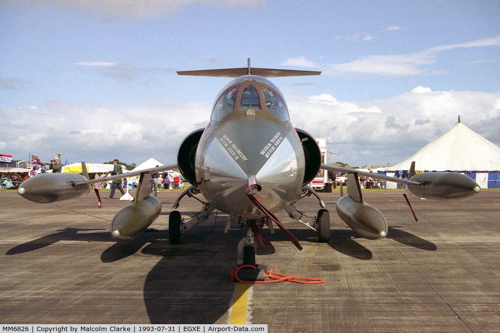 MM6826, Aeritalia F-104S-ASA Starfighter C/N 1126, Aeritalia F-104S ASA Starfighter at RAF Leeming's Air Fair in 1993.