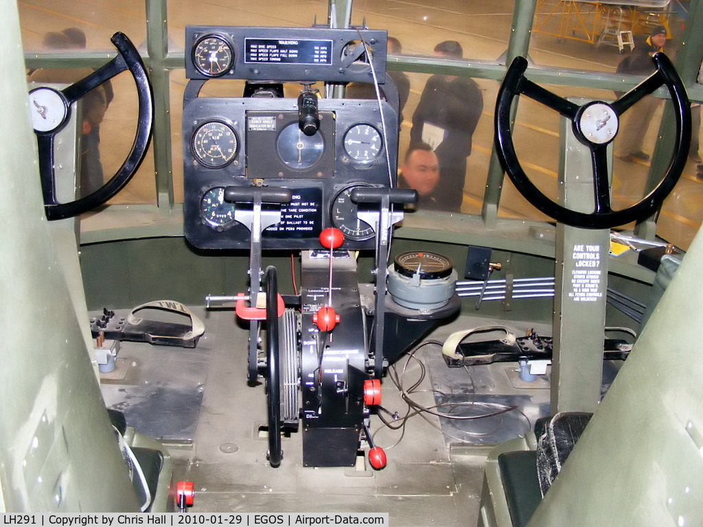 LH291, Airspeed AS.51 Horsa I C/N BAPC279, Cockpit of Airspeed Horsa Mk 1 preserved by the Assault Glider Trust