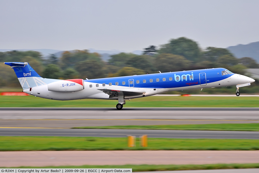 G-RJXH, 2001 Embraer EMB-145EP (ERJ-145EP) C/N 145442, BMI Regional