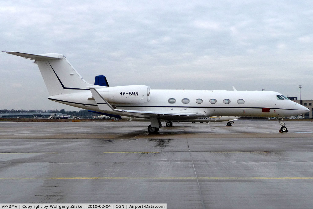 VP-BMV, 2009 Gulfstream Aerospace GIV-X (G450) C/N 4150, visitor