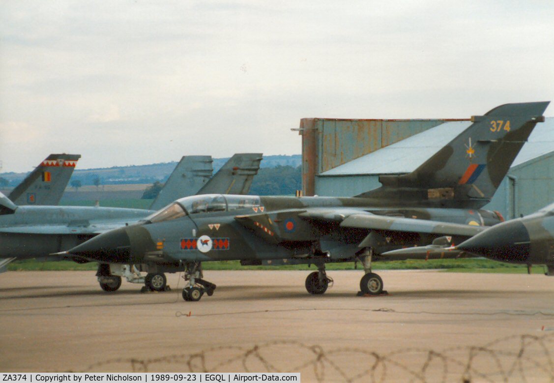 ZA374, 1982 Panavia Tornado GR.1 C/N 178/BS056/3088, Tornado GR.1 of RAF Honington's Tactical Weapons Conversion Unit on the flight-line at the 1989 RAF Leuchars Airshow.
