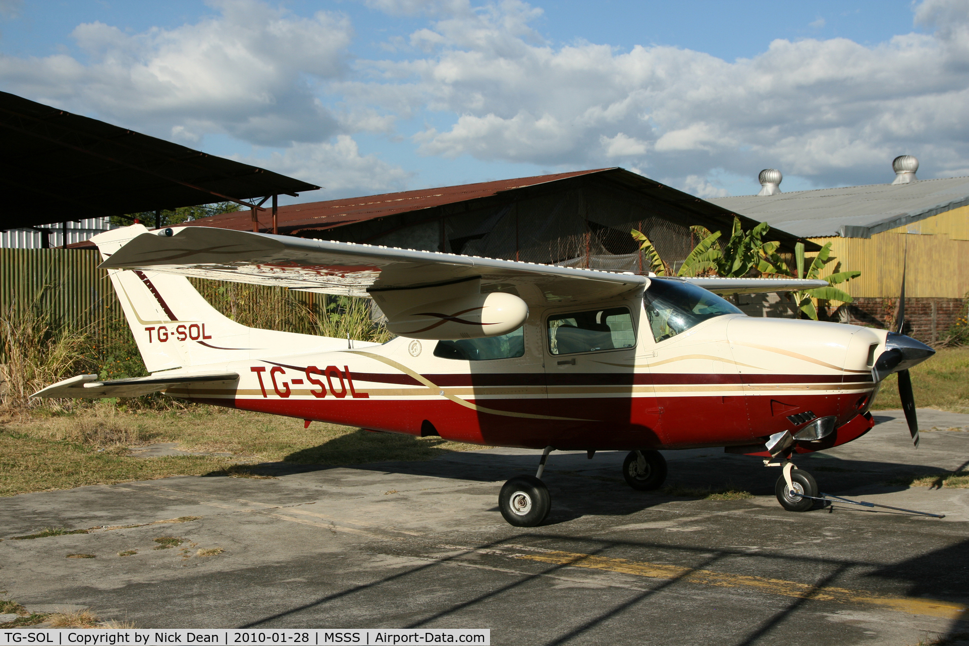 TG-SOL, Cessna T210N Turbo Centurion Turbo Centurion C/N 21063597, MSSS Ilopango airshow 2010