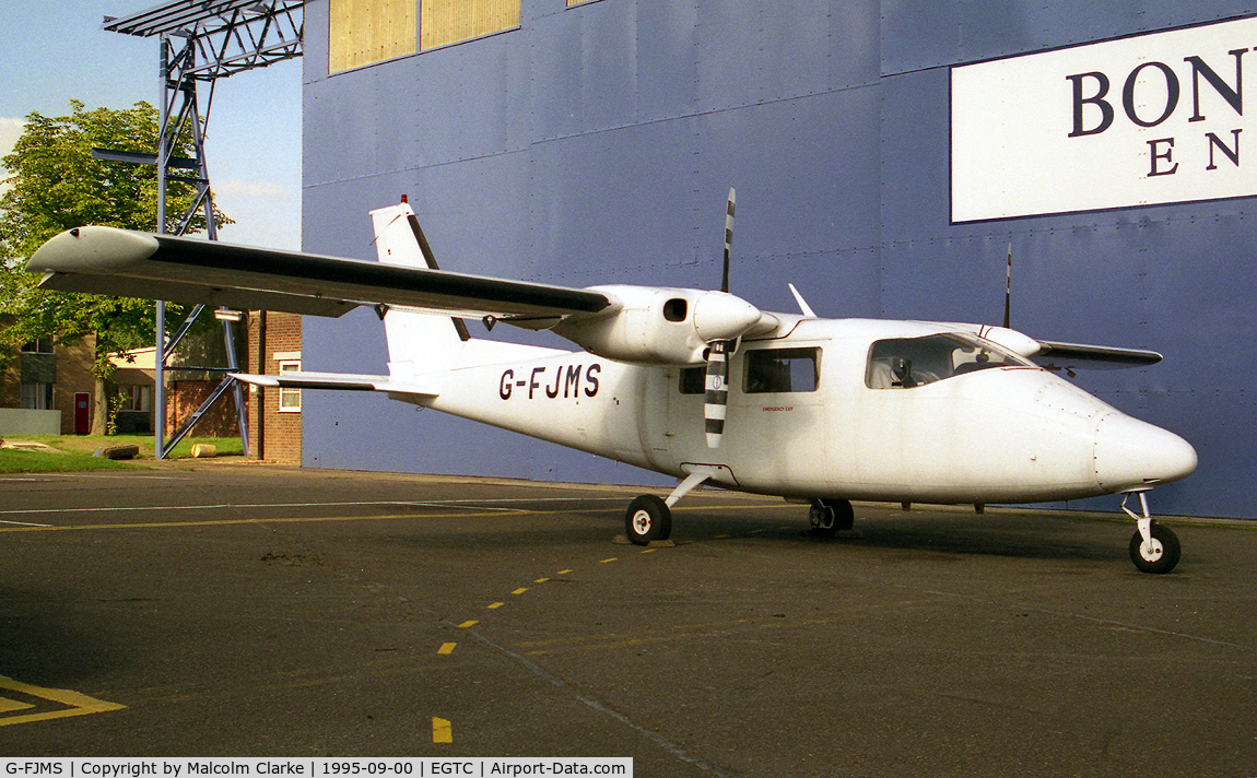 G-FJMS, 1977 Partenavia P-68B C/N 113, Partenavia P-68B Victor at Cranfield Airport in 1995.
