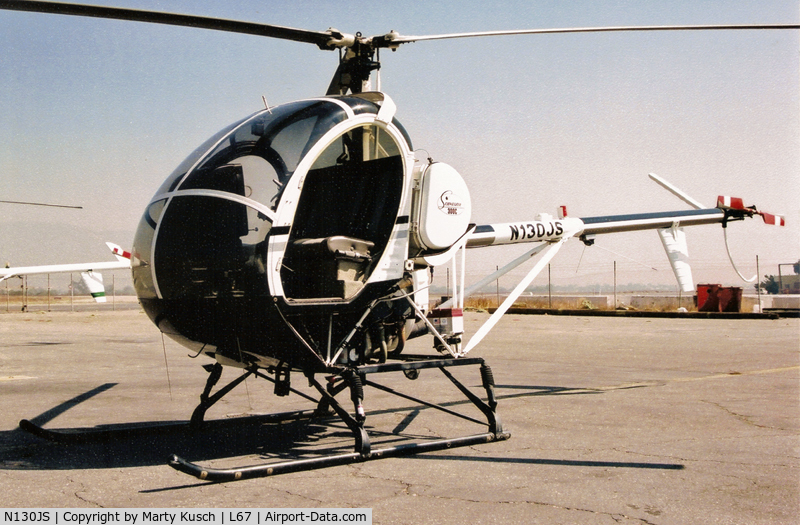 N130JS, 1991 Schweizer 269C C/N S1571, Western Helicopters ramp
