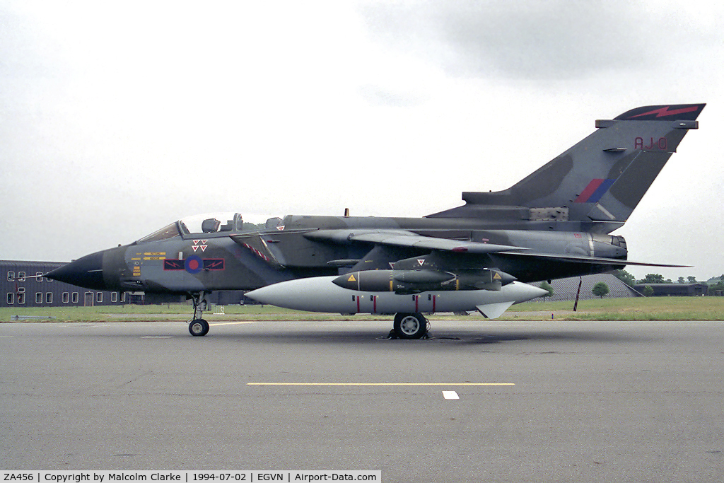 ZA456, 1984 Panavia Tornado GR.1B C/N BS086/257/3122, Panavia Tornado GR1B flown by RAF No 617 Sqn based at Lossiemouth. At RAF Brize Norton's 1994 Photocall.