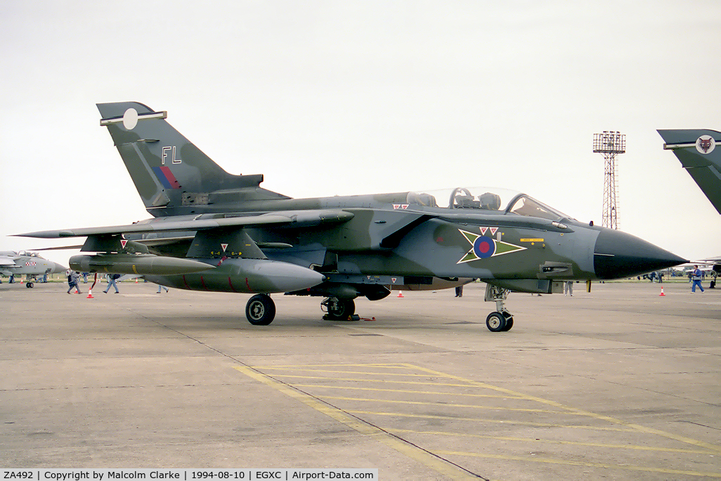 ZA492, 1983 Panavia Tornado GR.1B C/N 310/BS108/3144, Panavia Tornado GR1B from RAF No 12 Sqn, Lossiemouth at RAF Coningsby's Photocall 94.