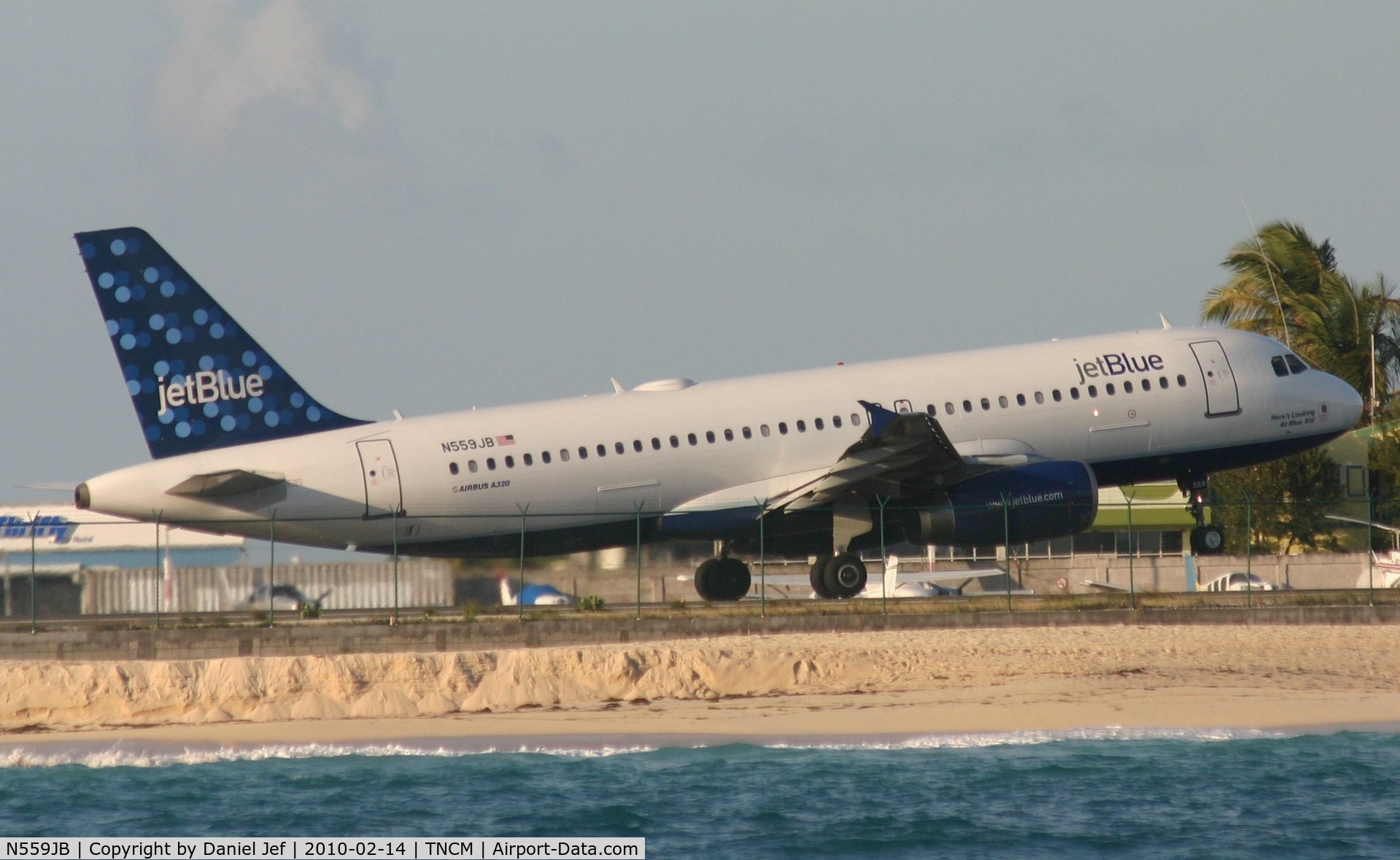 N559JB, 2003 Airbus A320-232 C/N 1917, Jet blue N559JB departing tncm runway 10