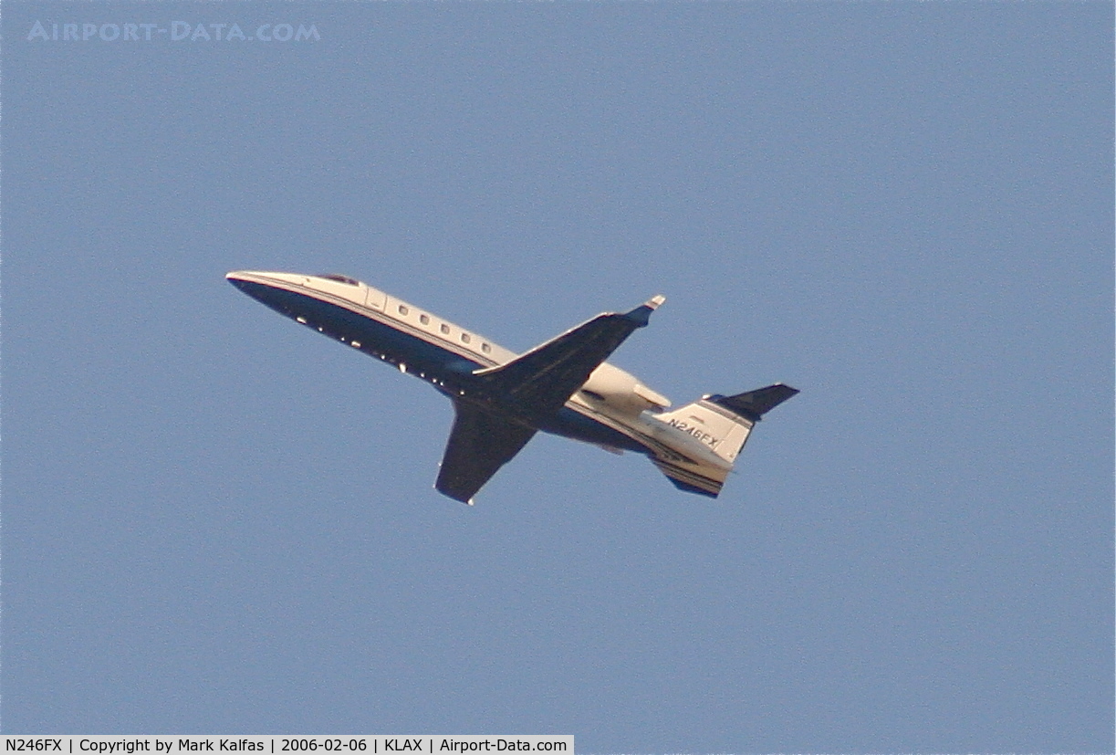 N246FX, 2000 Learjet 60 C/N 60-183, Bombardier Flexjet - Jet Solutions Learjet 60, N246FX 25L departure KLAX.