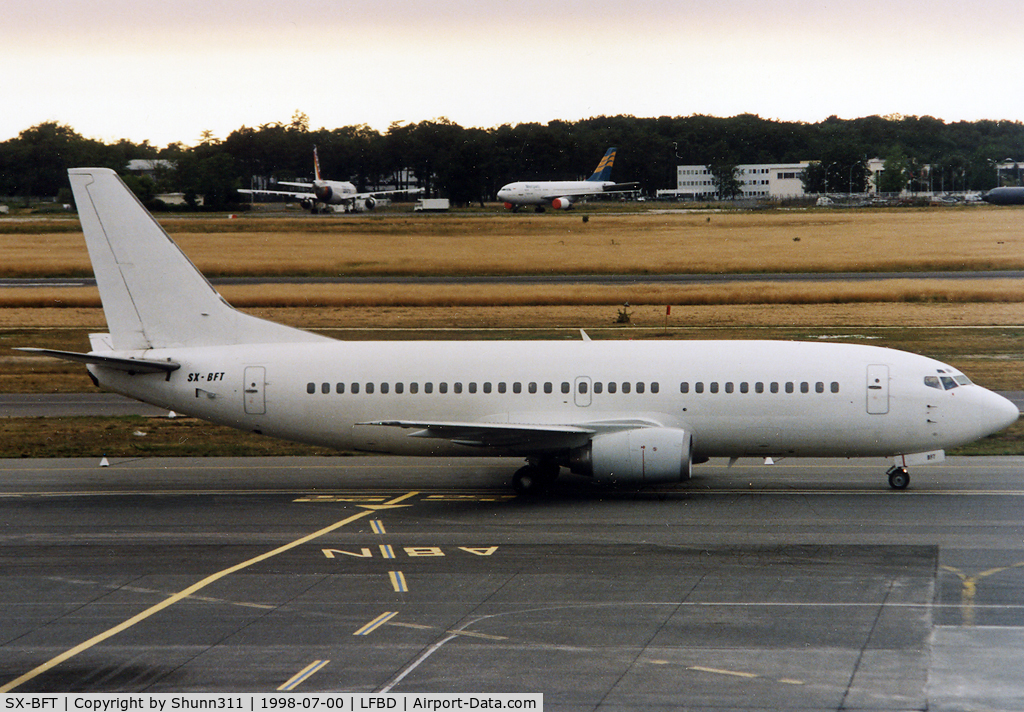 SX-BFT, 1989 Boeing 737-3Q8 C/N 24470, Ready to taxy for departure...