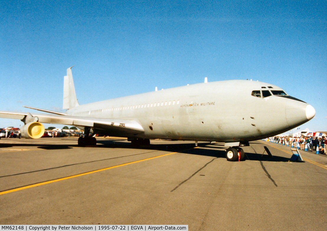 MM62148, 1968 Boeing 707-382B C/N 19740, Boeing 707-382B, callsign India 2149,  of Italian Air Force's 14 Stormo on display at the 1995 Intnl Air Tattoo at RAF Fairford.