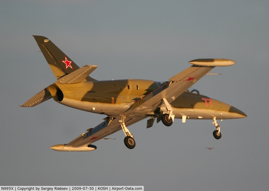 N995X, 1983 Aero L-39C Albatros C/N 332507, EAA AirVenture 2009