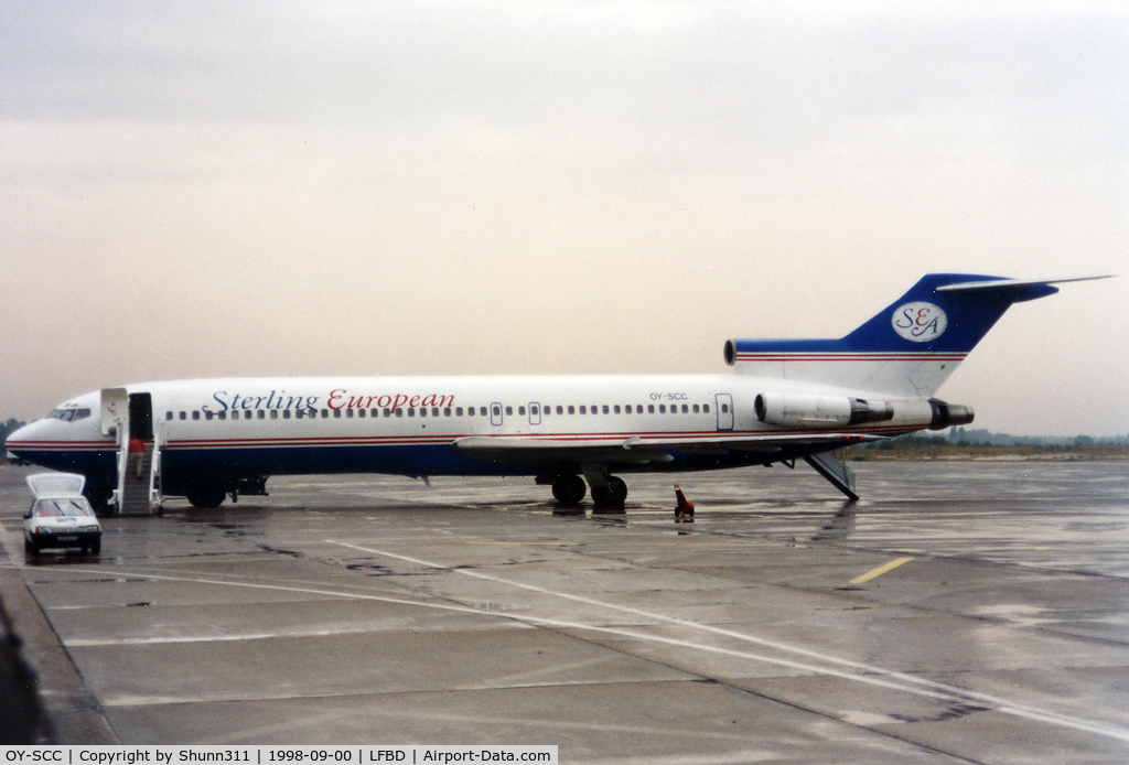 OY-SCC, 1979 Boeing 727-212 C/N 21945, Parked...