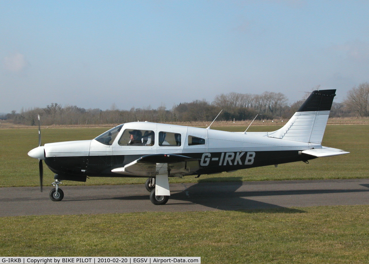 G-IRKB, 1977 Piper PA-28R-201 Cherokee Arrow III C/N 28R-7737071, TAXYING TOWARDS THE RWY