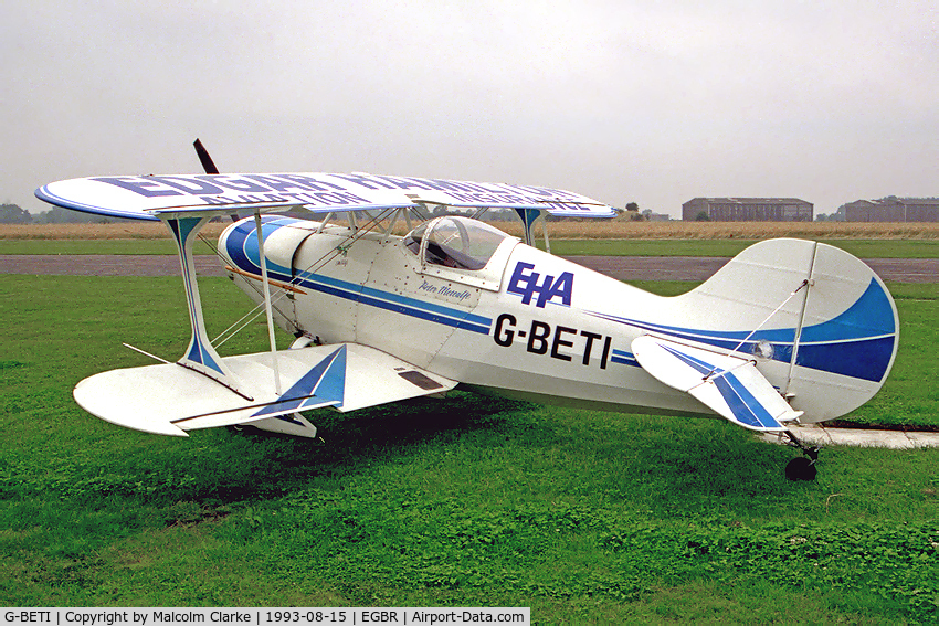 G-BETI, 1981 Pitts S-1D Special C/N PFA 009-10156, Pitts S-1D Special at Breighton Airfield in 1993.