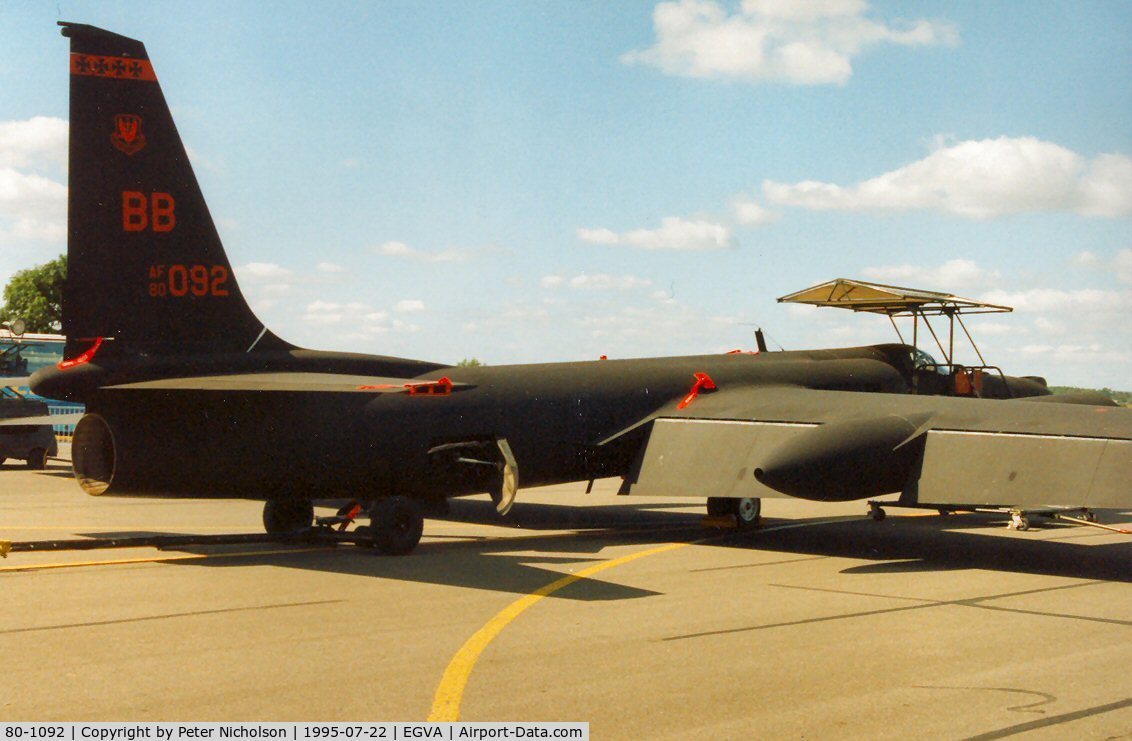 80-1092, 1980 Lockheed U-2R C/N 092, U-2R of 9th Reconnaissance Wing at Beale AFB at the UK Operating Location of Fairford on display at the 1995 Intnl Air Tattoo at RAF Fairford.