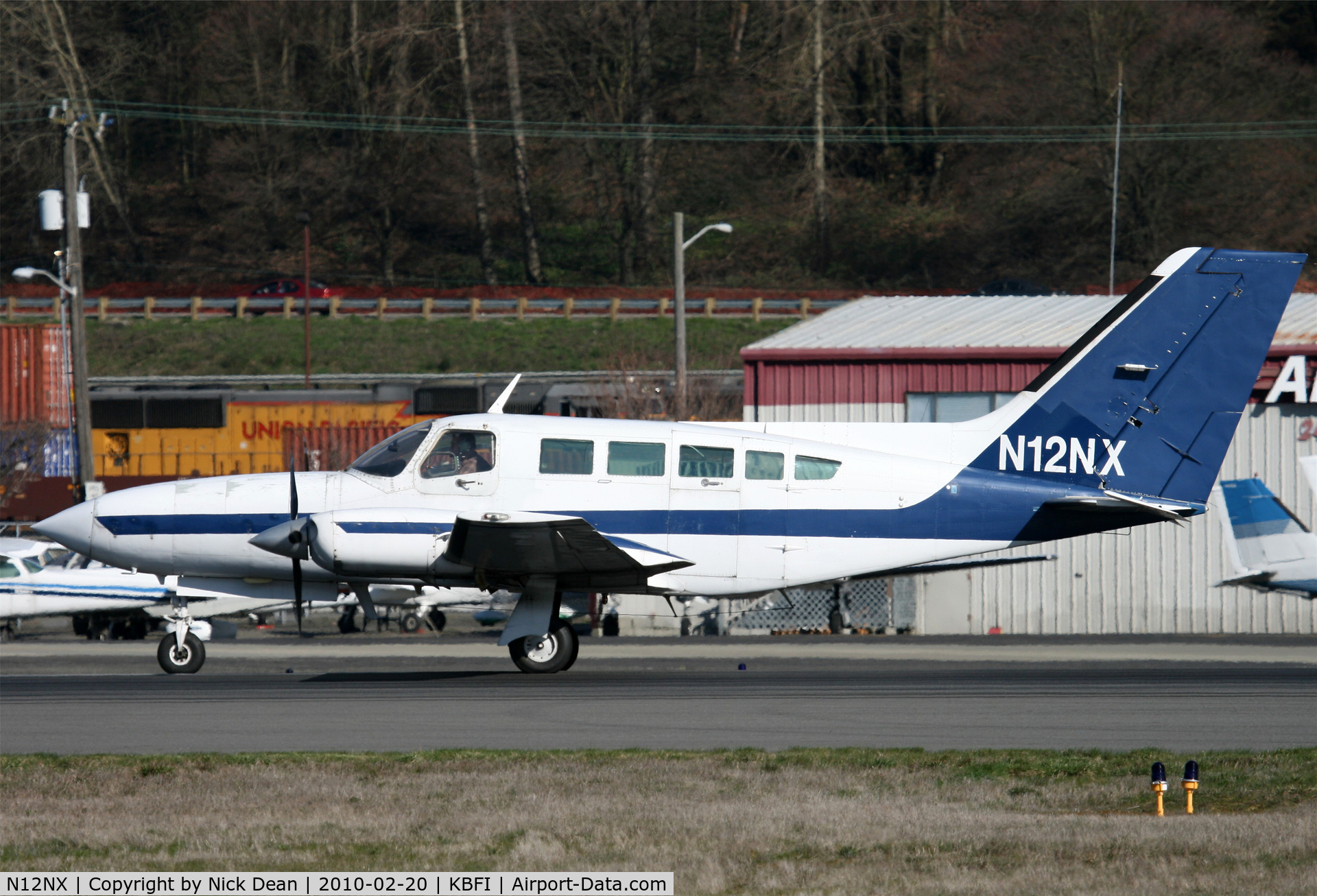 N12NX, 1980 Cessna 402C C/N 402C0290, KBFI