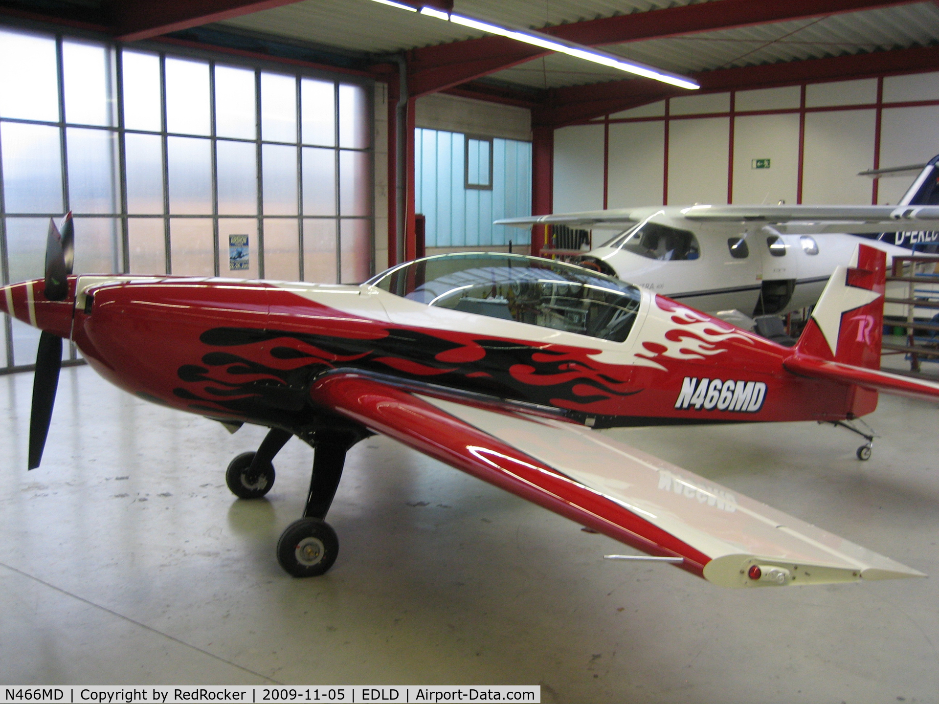N466MD, Extra EA-300/L C/N 1302, Extra 330LC