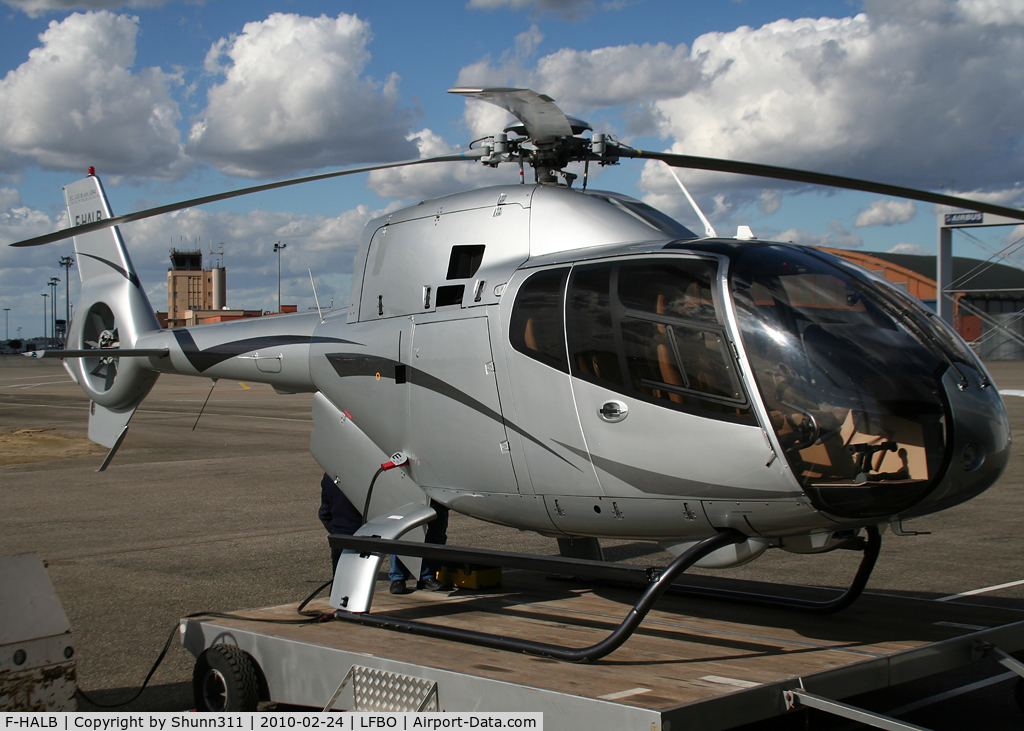 F-HALB, 2004 Eurocopter EC-120B Colibri C/N 1394, Stand at his home base...