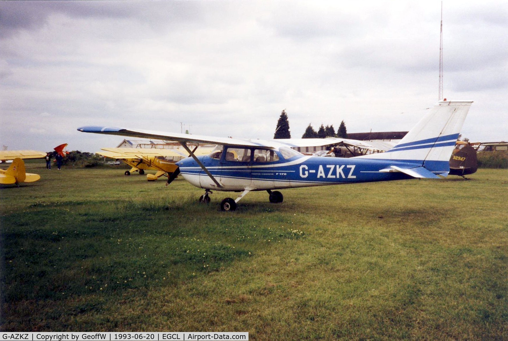 G-AZKZ, 1972 Reims F172L Skyhawk C/N 0814, Taken at a Vintage Piper Fly-in