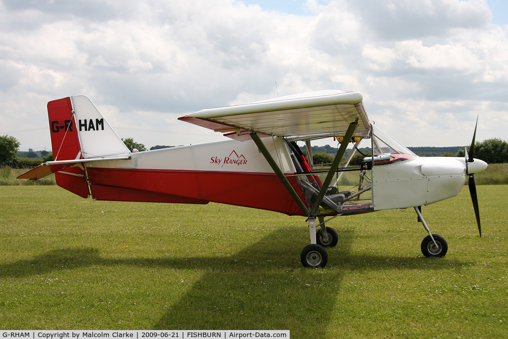 G-RHAM, 2006 Skyranger 582(1) C/N BMAA/HB/482, Best Off Skyranger 582(1) at Fishburn Airfield, UK in 2009.
