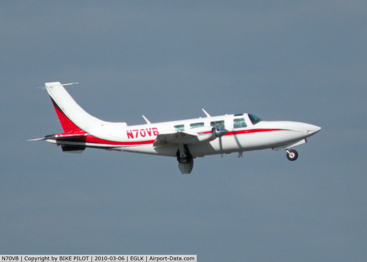 N70VB, 1977 Smith Aerostar 600 C/N 60-0446-150, RESIDENT AEROSTAR ON CLIMBOUT FROM RWY 07