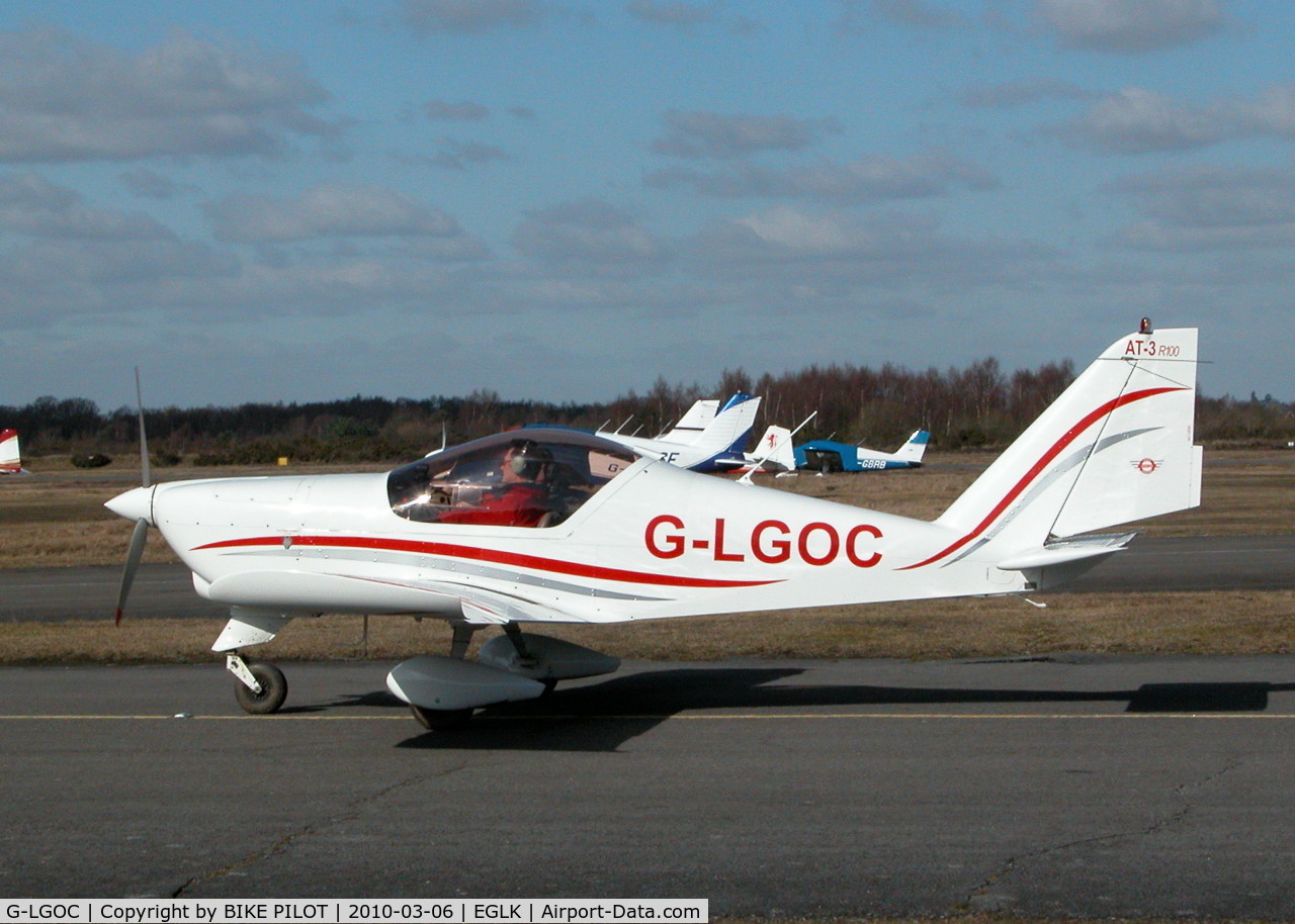 G-LGOC, 2007 Aero AT-3 R100 C/N AT3-020, VISITOR FROM FAIROAKS EGTF TAXYING PAST THE CAFE